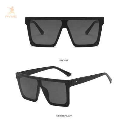 China Wholesale Fashion Designer Oversized Famous Branded Luxury Black Sunglasses 2021 Fashion PC Frame Shades Unisex Sunglasses for sale