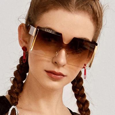 China Fashion Sunglasses New Arrival Gradient Oversized Women's Sunglass Private Label Metal Frame Shades Custom Sunglasses for sale