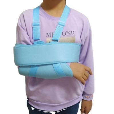 China Adjustable Medical Breathable Arm Sling Children Arm Sling Shoulder Immobilizing Brace for sale