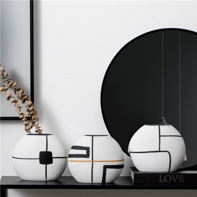 China Modern Custom Design Living Room Nordic Round Vase Ornaments Home Decor Matte Ceramic Vases For Interior for sale