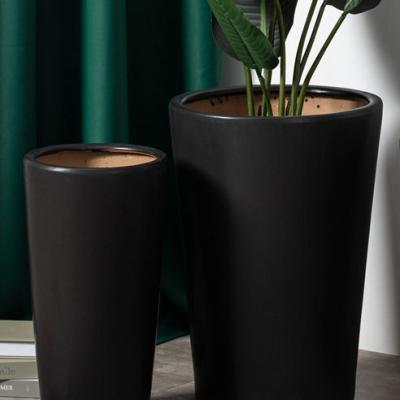 China Nordic style black modern home decoration indoor outdoor large garden decoration flower ceramic plant pots for sale