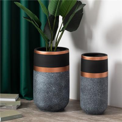 China Popular design luxury home decoration large planter custom creative garden indoor outdoor big ceramic flower pots for sale