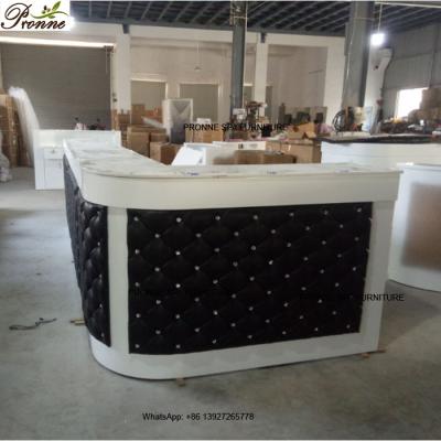 China Modern Beauty Professional White&Black Kiosk Nail Bar / Nail Bar Counter With Marble Top for sale