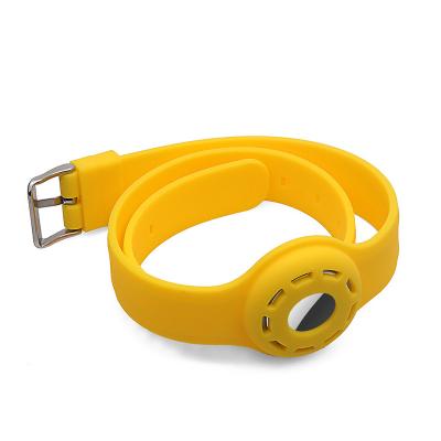 China Reflective Silicone Airtag Anti-lost Waterproof Adjustable Dog Collars Pet Accessories Tracker Airtag Dog Collars for sale