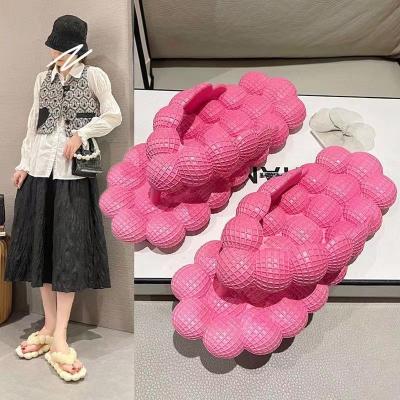 China Outdoor Women EVA Bubble Flip-Flops Slippers For Shoes Ins Ladies Shoes Summer Fashion Lightweight Flat Sandals for sale