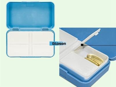 China Rectangle Blue Plastic Travel Mini Pill Case For Womens 95*56*21mm for sale