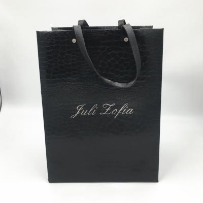 China New Recyclable Custom Printed To Foil Gift Shopping Paper Bag With Your Own Logo for sale