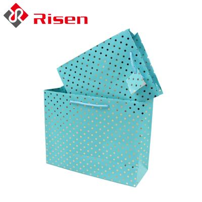 China Factory New Design Recyclable Wholesale Fashion Youth Gift Packaging Paper Bag for sale