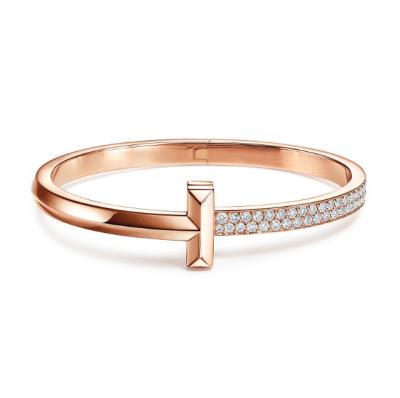 China Customized Jewelry CLASSIC Sparkling Diamonds T Hinged Women's Bracelet in Rose Gold for sale