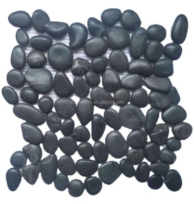 China Premium Natural Gray Beach Pebbles Black Slab Pebble Flooring 3-5 Inches Landscape Pathways Garden Decor for sale