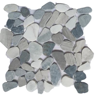 China Country Mosaic Tile Natural Stone White Pebbles 3-5 Inch Wall External Floor Decor for sale