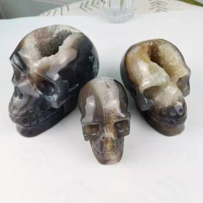 China Europe Natural Hand Carved Realistic Druzy Agate Geode Crystal Skulls Healing Crystal Carving Opens Skulls for sale