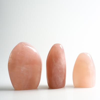 China Wholesale China Crystals Healing Stones Crystals Rose Quartz Palm Stone For Decoration for sale