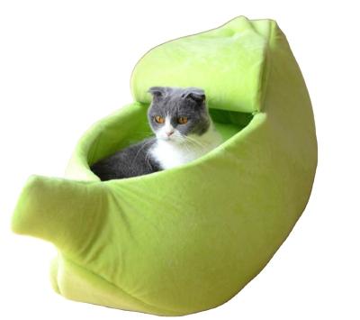 China Breathable Customizable Cute Warm Cat Bed Banana Shape Plush Cat Bed Banana Shape Pet Bed for sale