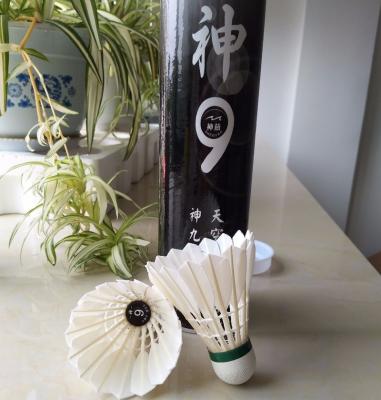 China Durable Cork Hot Selling High Quality Goose Feather Badminton / Sandwich Shuttlecock for sale