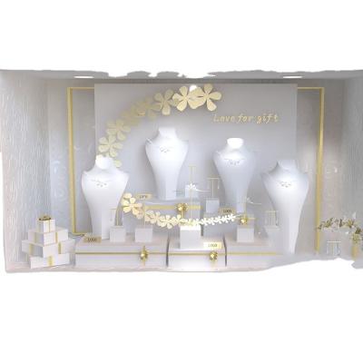 China Eco-friendly White Suede Portrait Model Microfiber Jewelry Display Stand Window for sale