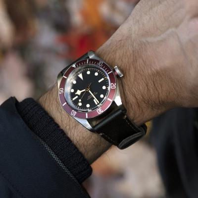 China 316 stainless steel sport 316 stainless steel ceramic bezel moq 20atm nh35 diver automatic mechanical automatic diving red bottom date custom logo mens watch for sale for sale