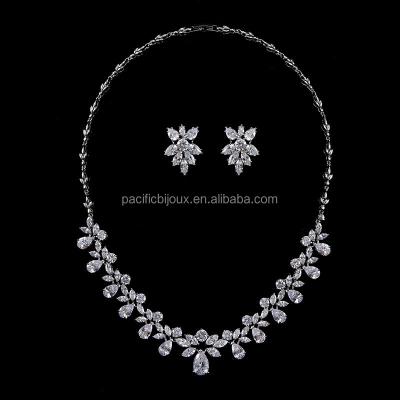 China Hyperbola braccialetti diamond equating jewelry wedding zirconia jewelry set zirconia costume jewelry set for sale