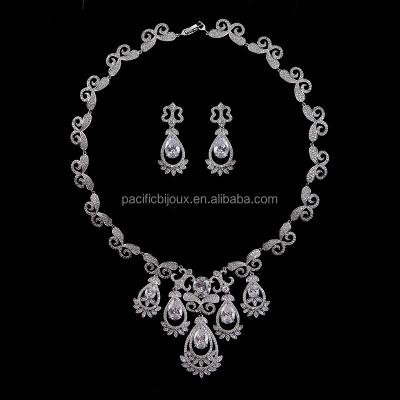 China Luxury Casual/Sporty Zirconia Wedding Jewelry Set Clear Cubic Zirconia Jewelry Bridal Jewelry Set for sale