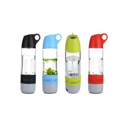 China 2020 New Large Capacity Gadgets 2 In 1 Sports Water Bottle Bluetooth Speaker Waterproof Support 3 Watt Tf Card for sale