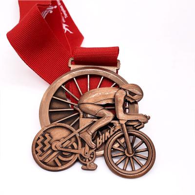 China New Design Europe Product Wholesale Gold Metal Bronze Medals Custom Zinc Alloy Medal With Ribbon Medal for sale