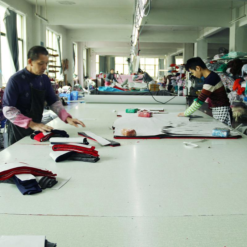 Verified China supplier - Yiwu Lanye Garment Co., Ltd.