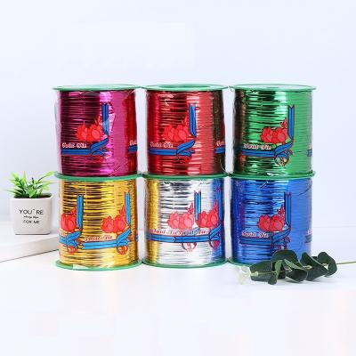 China Gift factory wholesale 400 yard one yard roll colored metallic twist ties for bread candy bag parties decorative ties for sale