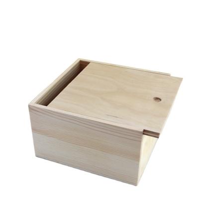 China Large Light Weight Unfinished Wood Box with Slide Lid Natural Color Wood Type Plywood for sale