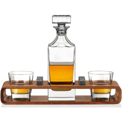 China Custom Whiskey Decanter Set With Wood Stand and Chilling Stones for Party Celebrations for sale