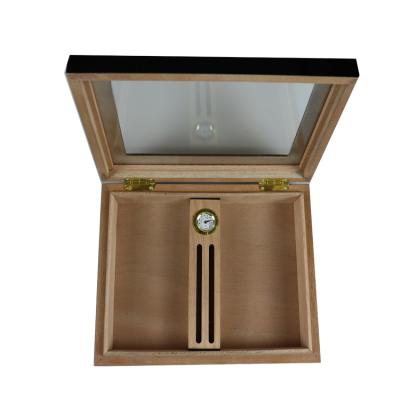 China High Quality Custom Made High Gloss Lacquer Wooden Cigar Travel Humidor Box Cigar Display Box Packaging for sale