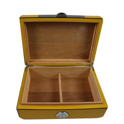 China Unique cigar travel humidor box custom design high quality wooden empty cigar humidor box for sale for sale