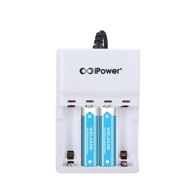 China AU Plug Double Aa Battery Charger White AAA And AA Battery Charger for sale