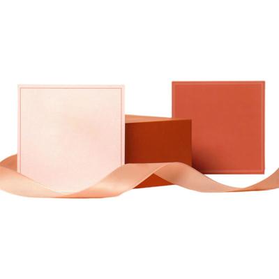 China Recyclable Luxury Cardboard Women Girls Friendly Design Closures Gift Jewelry Wedding Packaging Kraft Paper Boxes for sale