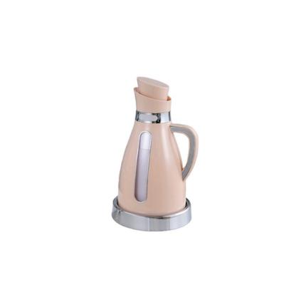 China 2021 New CLASSIC Iced Tea Cheap Water Pitcher Cold Jug Kettle Plastic Water Pitcher for sale