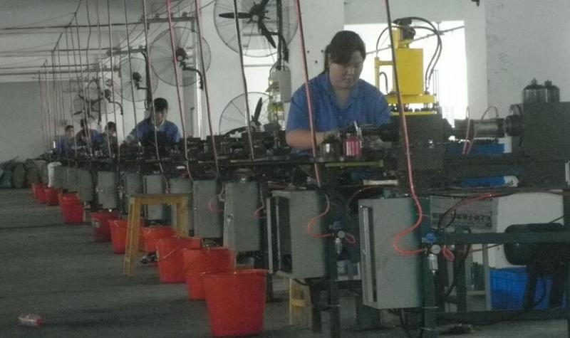 Geverifieerde leverancier in China: - Hefei Weixuan Wire Brushes Factory