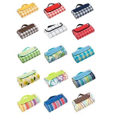 China Outdoor Portable Foldable Waterproof And Sandproof Beach Picnic Mat Pocket Blanket For Camping for sale