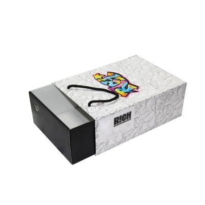 China Recycled Materials Customized High Grade Fashion Logo Drawer Boxes With String Premium Shoe Boxes for sale