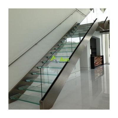 China Modern Center Beam Indoor Staircase with Wood Stair Tread and Glass Enclosure Designs for sale