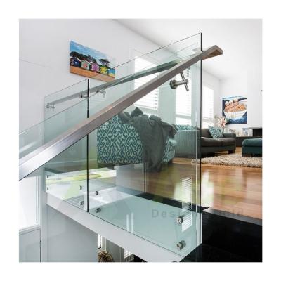 China Modern Outdoor Railing Balustrade 304/316/2205 Factory Price Balcony Railing Design Stainless Steel Tempered Glass for sale