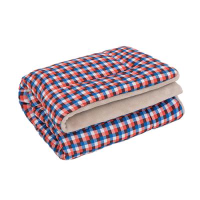 China Eco - Friendly Classic Checks Soft Flannel Quilting Blanket Comforter for sale