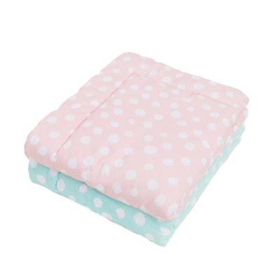 China Eco-friendly Cute Microfiber Dot Printing Quilt For Kid for sale