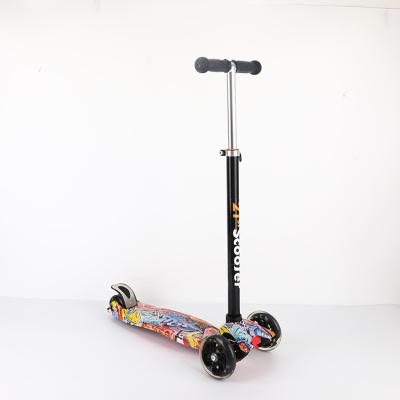 China PU Wheel For Child Outdoor Tool Three Wheel Folding Scooter for sale