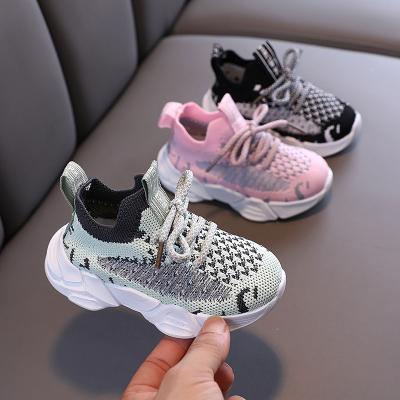 China Fashion Round Children's Mesh Walking Shoes 1-3 Years Girls Soft Soled Sports Shoes Breathable Running Shoes for sale