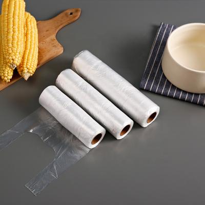 China Biodegradable Plastic Food PE Bag Roll For Vegetables, Fruit, Food Storage T-shirt Plastic Bags On The Roll For Shopping for sale