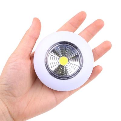 China Hot Selling SB501 AMAZONE Battery Power Wireless Mini Cabinet Light Wall Mounted Night Light LED Used For Kitchen Cabinet Drawer for sale