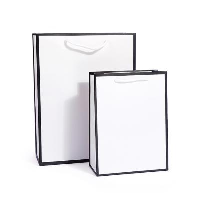 China 2021 Manufacturer Recyclable Hot Selling Paper Bag Custom White Paper 210g Packaging Bag for sale