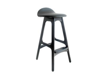 China Indoor Restaurant Wood Bar Stool Chairs Customized Solid Wooden Frame for sale