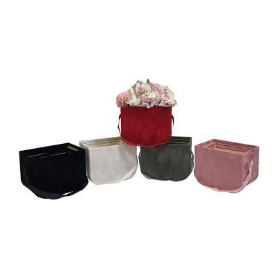 China Recyclable Flower Box Flannel Three Piece Set, Round Flower Bucket Gift Box for sale