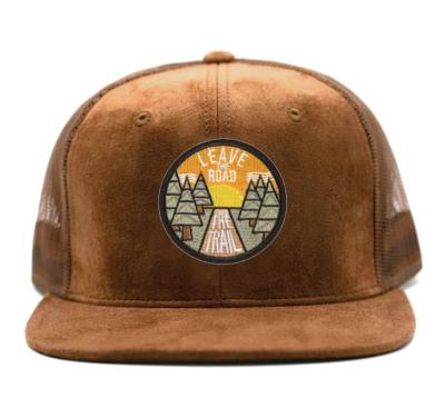 China Custom Wholesale Suede COMMON Brown Mesh Sports Casual Outdoor Embroidery Patch Suede Snapback Bill Trucker Hats Flat for sale