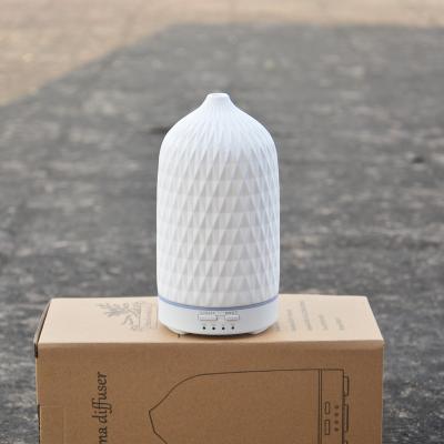 China 4 2022 new Diamond Ceramic Essential Oil Diffuser white | Black White for sale